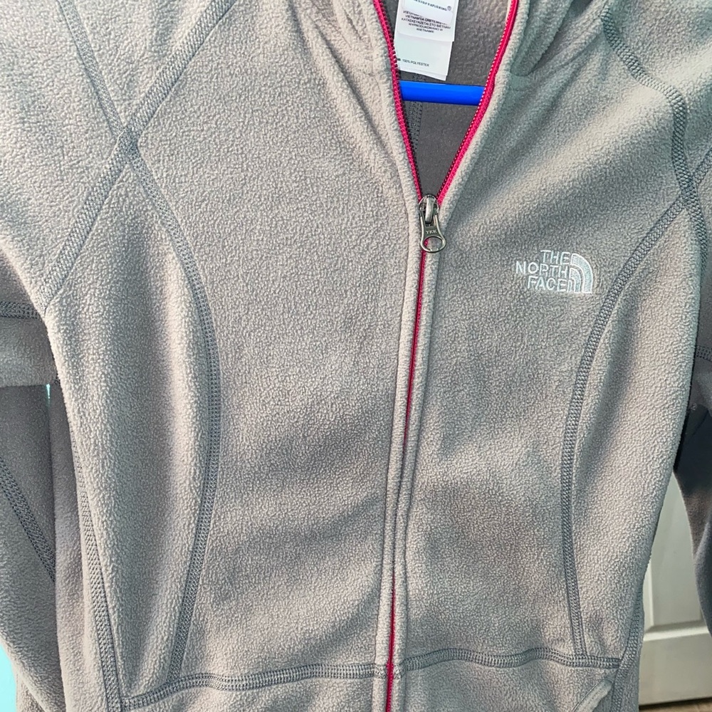 North face jacket - Picture 2 of 6